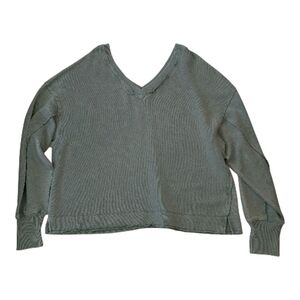 American Eagle Outfitters V-Neck Sweater - Olive